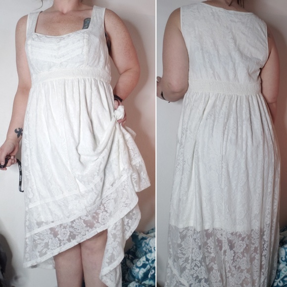 torrid Dresses & Skirts - TORRID lace high-low dress
